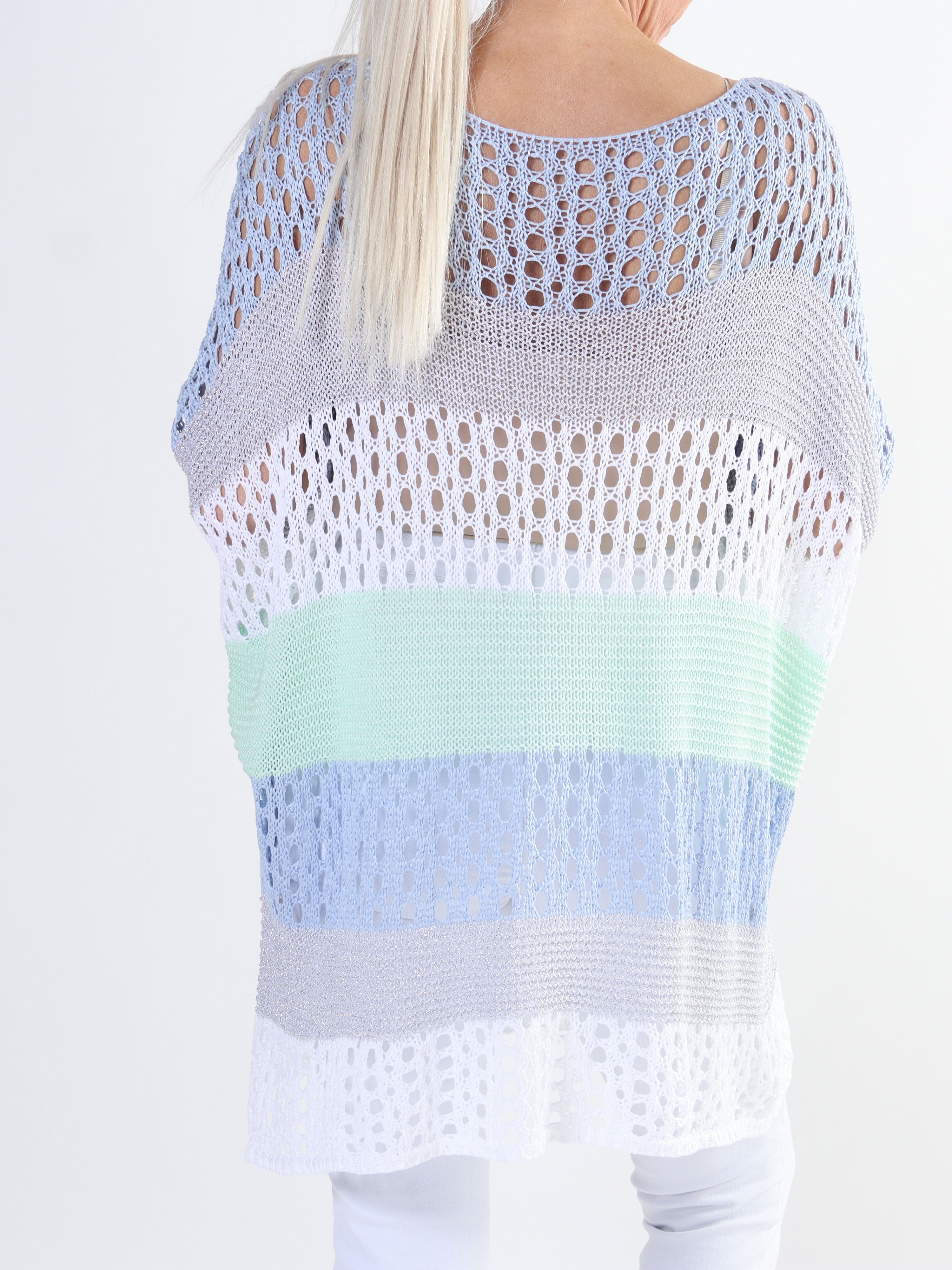 Evelina - Randig plus size-stickning med spetsmönster och glittertrådar